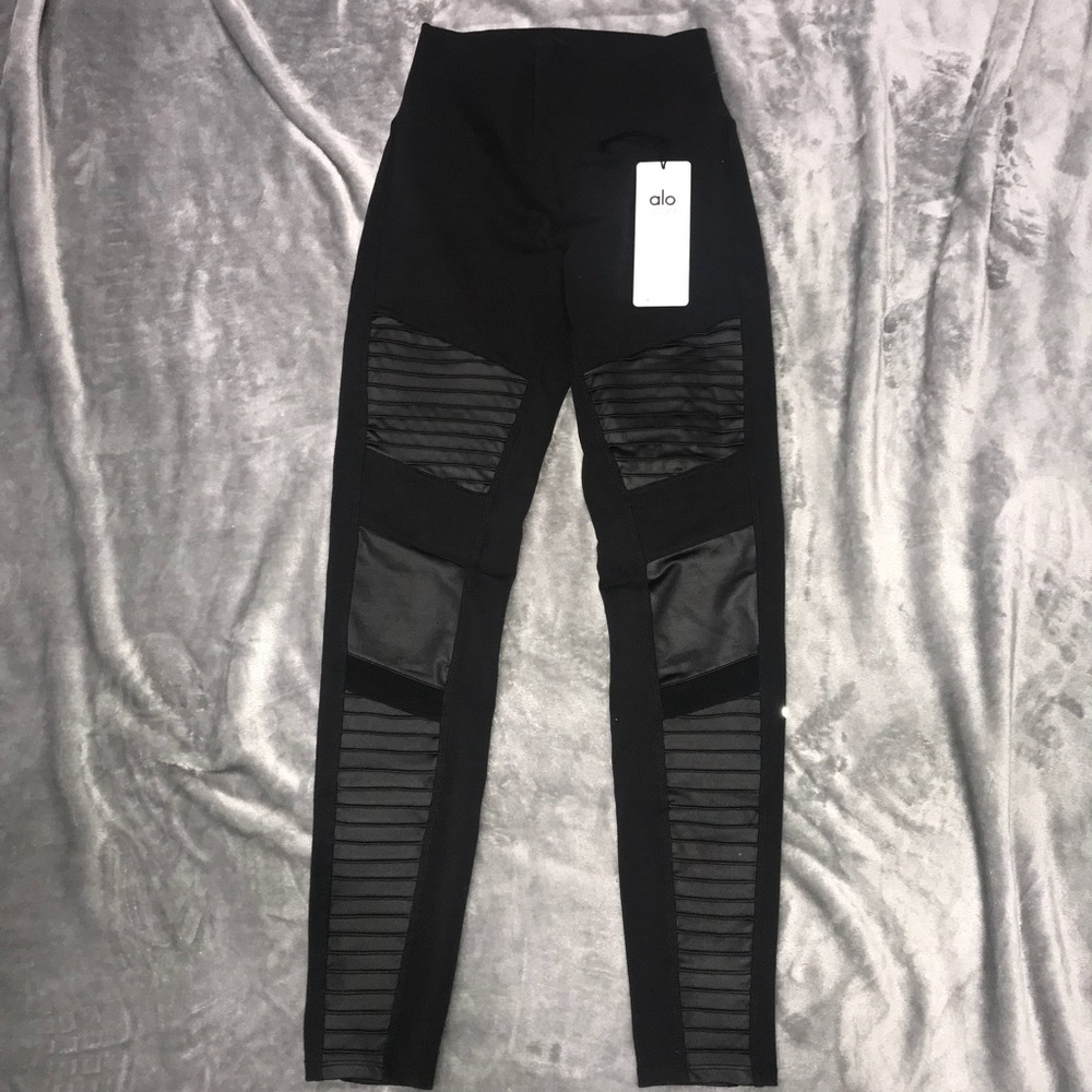 Alo Yoga High Waisted Moto Leggings